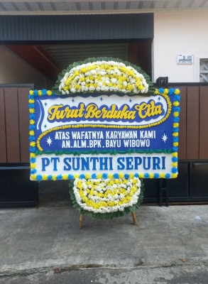 Papan Bunga Duka di Murung