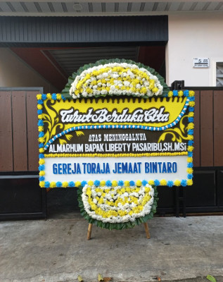 Papan Bunga Duka di Murung