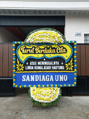 Papan Bunga Duka di Murung